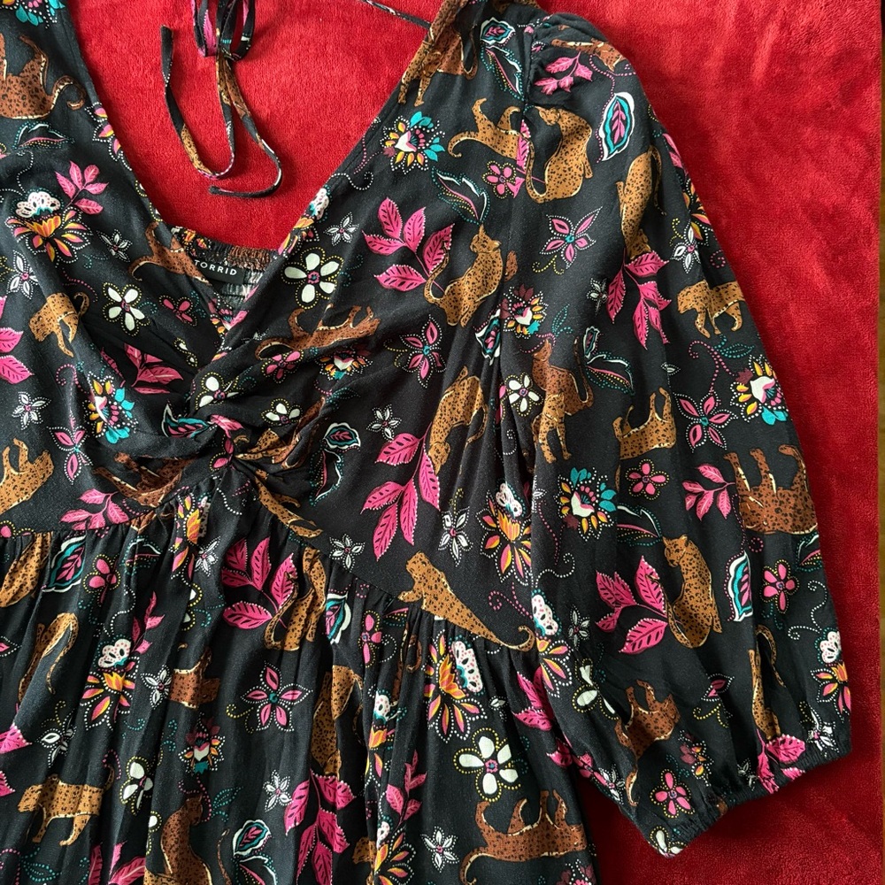 NWT Torrid Mini Rayon Slub Balloon Sleeve Twist Front Dress Size 2X - Picture 5 of 8